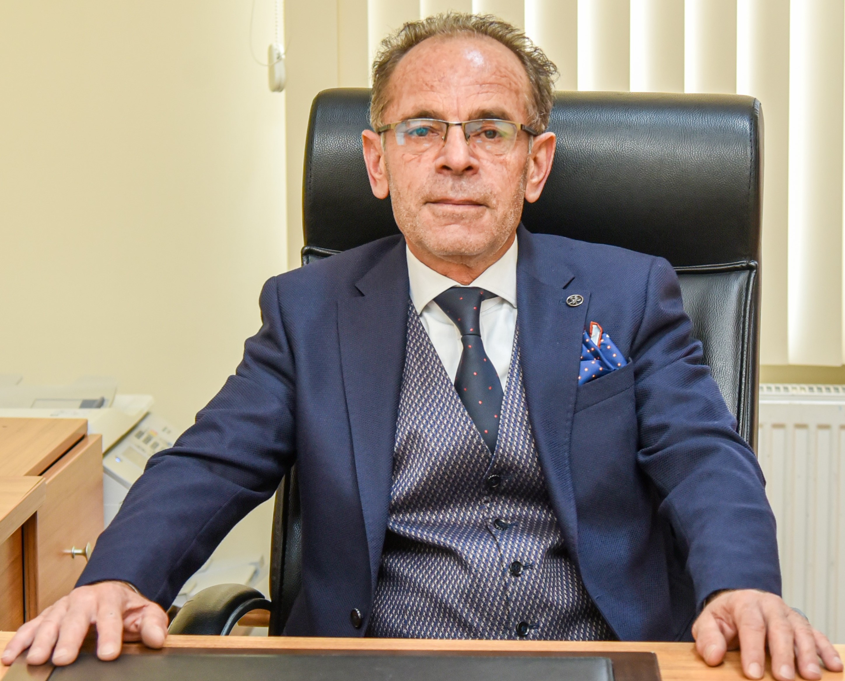 YILMAZ SESLİ