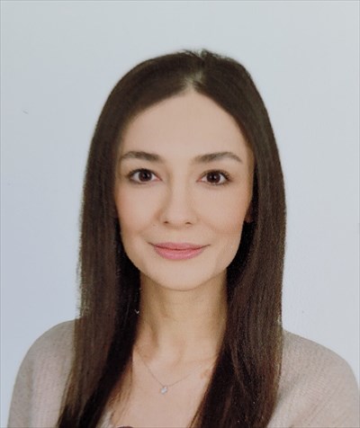 EZGİ GÜRLÜK
